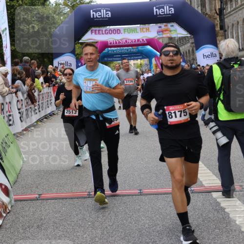 06.09.2026 - CURREX Alsterlauf Strokosch-Dieckow http://msf.ph/oto/10128525 06.09.2026 10:02:11 Ziel 2389, 2513, 2700, 3090, 3547, 3728, 3800, 3883, 4097, 4734, 5013, 5109, 5466, 5485, 5728, 6383, 8175 meine-sportfotos.de