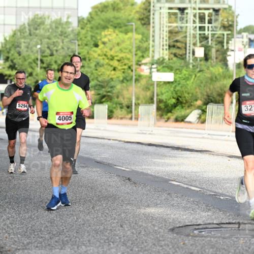 06.09.2026 - CURREX Alsterlauf Dr. Thomas Lammeyer http://msf.ph/oto/10128545 06.09.2026 09:49:18 Laufen 2799, 5294, 4005, 3217 meine-sportfotos.de