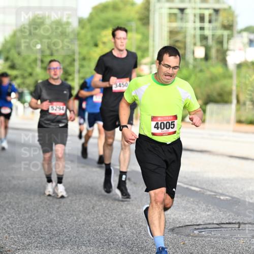 06.09.2026 - CURREX Alsterlauf Dr. Thomas Lammeyer http://msf.ph/oto/10128558 06.09.2026 09:49:19 Laufen 5294, 3450, 4005 meine-sportfotos.de