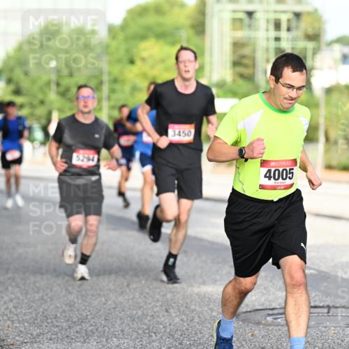 06.09.2026 - CURREX Alsterlauf Dr. Thomas Lammeyer http://msf.ph/oto/10128561 06.09.2026 09:49:19 Laufen 5294, 3450, 4005 meine-sportfotos.de
