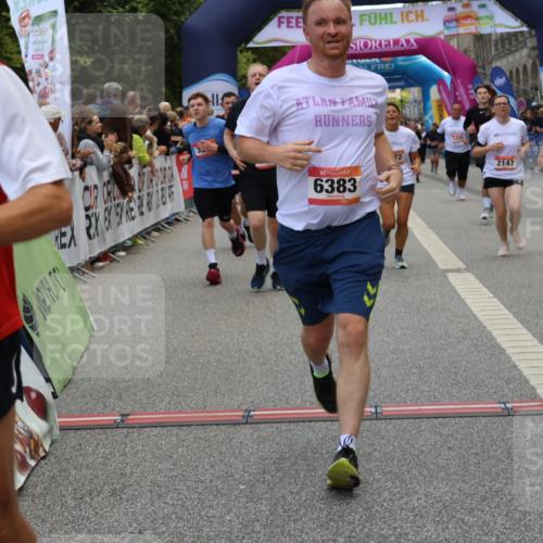 06.09.2026 - CURREX Alsterlauf Strokosch-Dieckow http://msf.ph/oto/10128606 06.09.2026 10:02:17 Ziel 2147, 2389, 2513, 2700, 3613, 3728, 3800, 4097, 4363, 4459, 4817, 4872, 5079, 5109, 5539, 5540, 5728, 5772, 5893, 6207, 6383, 8175 meine-sportfotos.de