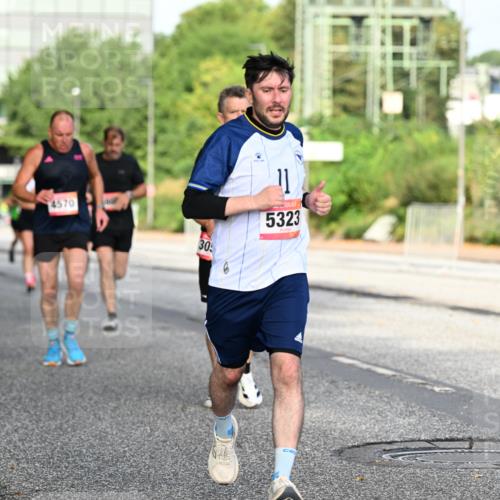 06.09.2026 - CURREX Alsterlauf Dr. Thomas Lammeyer http://msf.ph/oto/10128609 06.09.2026 09:49:26 Laufen 4570, 30, 11, 5323 meine-sportfotos.de