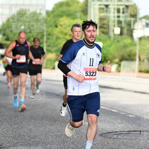 06.09.2026 - CURREX Alsterlauf Dr. Thomas Lammeyer http://msf.ph/oto/10128611 06.09.2026 09:49:26 Laufen 11, 5323 meine-sportfotos.de