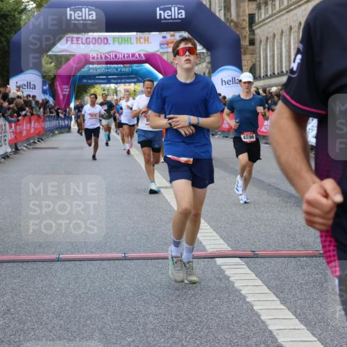 06.09.2026 - CURREX Alsterlauf Strokosch-Dieckow http://msf.ph/oto/10128651 06.09.2026 09:49:33 Ziel 2112, 2373, 2577, 2812, 3033, 3246, 3876, 4275, 4896, 5605, 5760, 6105, 6123, 6181, 6240, 6358, 8073 meine-sportfotos.de