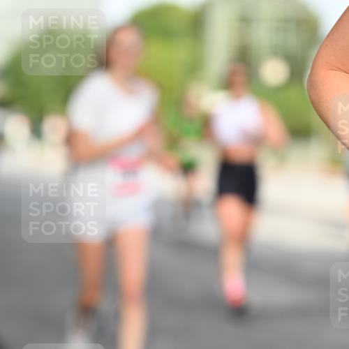 06.09.2026 - CURREX Alsterlauf Dr. Thomas Lammeyer http://msf.ph/oto/10128654 06.09.2026 09:49:32 Laufen  meine-sportfotos.de