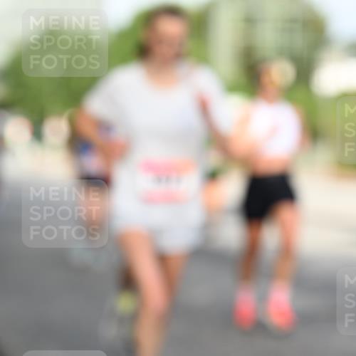 06.09.2026 - CURREX Alsterlauf Dr. Thomas Lammeyer http://msf.ph/oto/10128657 06.09.2026 09:49:32 Laufen  meine-sportfotos.de