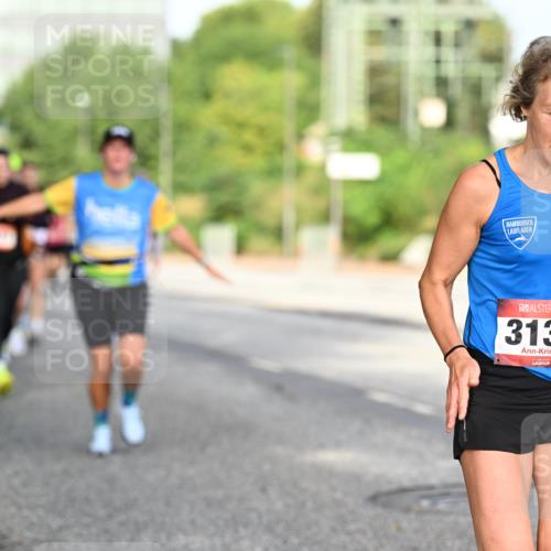 06.09.2026 - CURREX Alsterlauf Dr. Thomas Lammeyer http://msf.ph/oto/10128689 06.09.2026 09:49:36 Laufen 3135 meine-sportfotos.de
