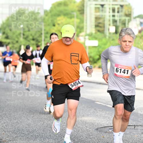 06.09.2026 - CURREX Alsterlauf Dr. Thomas Lammeyer http://msf.ph/oto/10128719 06.09.2026 09:49:39 Laufen 5454, 6141, 34 meine-sportfotos.de