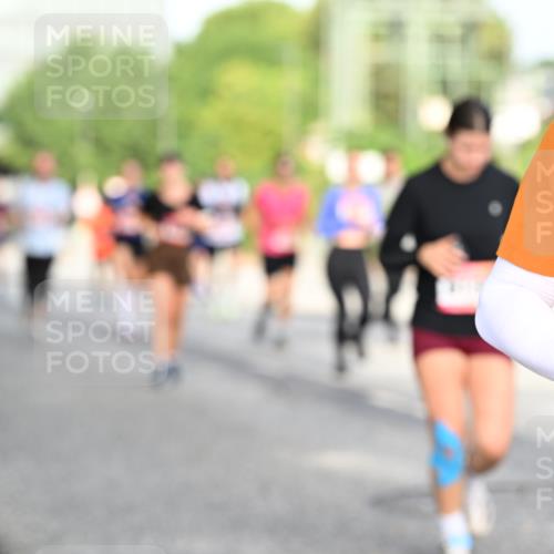 06.09.2026 - CURREX Alsterlauf Dr. Thomas Lammeyer http://msf.ph/oto/10128734 06.09.2026 09:49:41 Laufen  meine-sportfotos.de