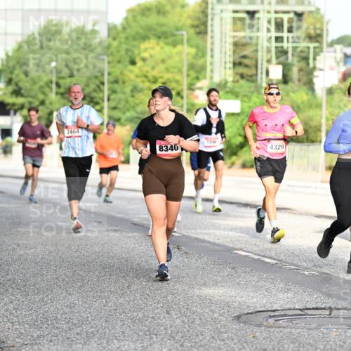 06.09.2026 - CURREX Alsterlauf Dr. Thomas Lammeyer http://msf.ph/oto/10128743 06.09.2026 09:49:42 Laufen 2465, 2464, 8190, 8340, 4329 meine-sportfotos.de