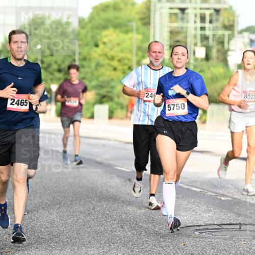 06.09.2026 - CURREX Alsterlauf Dr. Thomas Lammeyer http://msf.ph/oto/10128764 06.09.2026 09:49:45 Laufen 2465, 74529, 246, 5750, 8025, 834 meine-sportfotos.de