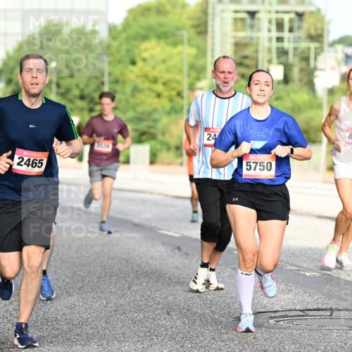 06.09.2026 - CURREX Alsterlauf Dr. Thomas Lammeyer http://msf.ph/oto/10128766 06.09.2026 09:49:45 Laufen 2465, 2929, 24, 5750, 8025 meine-sportfotos.de