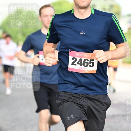 06.09.2026 - CURREX Alsterlauf Dr. Thomas Lammeyer http://msf.ph/oto/10128781 06.09.2026 09:49:47 Laufen 2465 meine-sportfotos.de