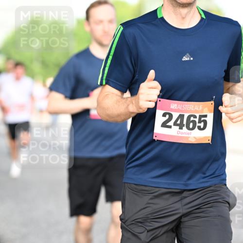 06.09.2026 - CURREX Alsterlauf Dr. Thomas Lammeyer http://msf.ph/oto/10128782 06.09.2026 09:49:47 Laufen 2465 meine-sportfotos.de