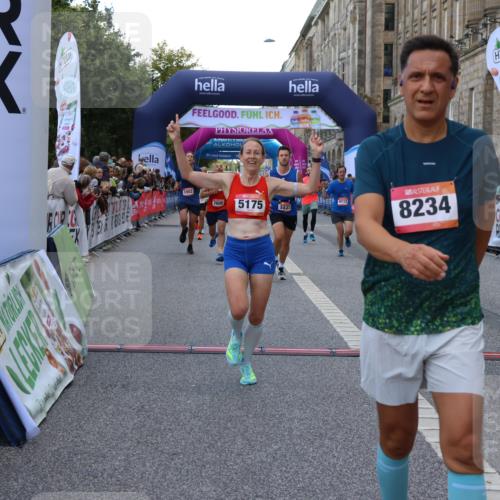 06.09.2026 - CURREX Alsterlauf Strokosch-Dieckow http://msf.ph/oto/10128783 06.09.2026 09:49:43 Ziel 2180, 2373, 2577, 2609, 2870, 2961, 3113, 3223, 3876, 4112, 4240, 4275, 5175, 5347, 5902, 6035, 6323, 6358, 6369, 8234, 8337 meine-sportfotos.de