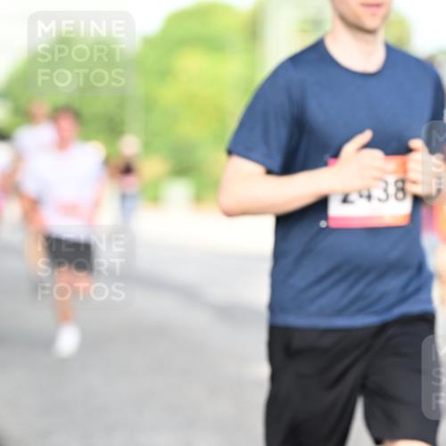 06.09.2026 - CURREX Alsterlauf Dr. Thomas Lammeyer http://msf.ph/oto/10128791 06.09.2026 09:49:47 Laufen 438 meine-sportfotos.de