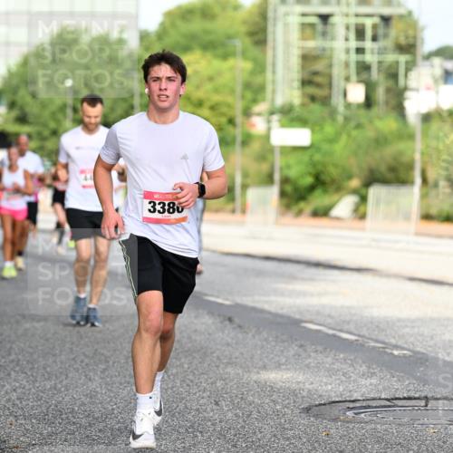 06.09.2026 - CURREX Alsterlauf Dr. Thomas Lammeyer http://msf.ph/oto/10128801 06.09.2026 09:49:49 Laufen 3380 meine-sportfotos.de