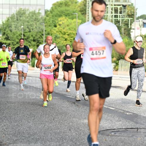 06.09.2026 - CURREX Alsterlauf Dr. Thomas Lammeyer http://msf.ph/oto/10128831 06.09.2026 09:49:51 Laufen 4707, 6062, 5202, 4457, 4, 5253, 3913 meine-sportfotos.de