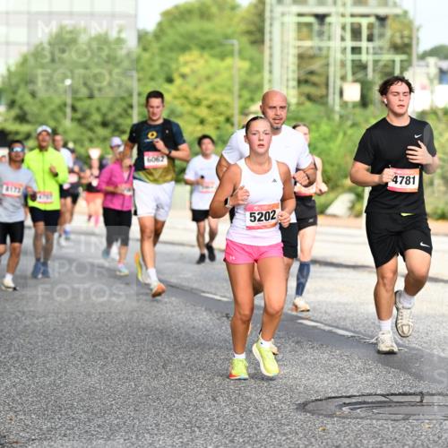 06.09.2026 - CURREX Alsterlauf Dr. Thomas Lammeyer http://msf.ph/oto/10128845 06.09.2026 09:49:53 Laufen 6062, 5202, 4781 meine-sportfotos.de