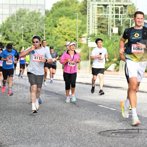 06.09.2026 - CURREX Alsterlauf Dr. Thomas Lammeyer http://msf.ph/oto/10128869 06.09.2026 09:49:55 Laufen 8172, 3395, 5886, 4708, 6062, 3964 meine-sportfotos.de