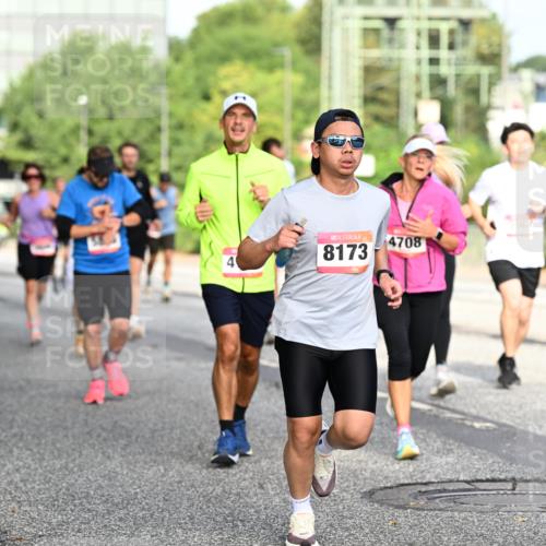 06.09.2026 - CURREX Alsterlauf Dr. Thomas Lammeyer http://msf.ph/oto/10128883 06.09.2026 09:49:57 Laufen 14, 4708, 8173 meine-sportfotos.de
