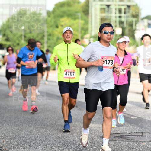 06.09.2026 - CURREX Alsterlauf Dr. Thomas Lammeyer http://msf.ph/oto/10128886 06.09.2026 09:49:57 Laufen 4707, 173, 08 meine-sportfotos.de