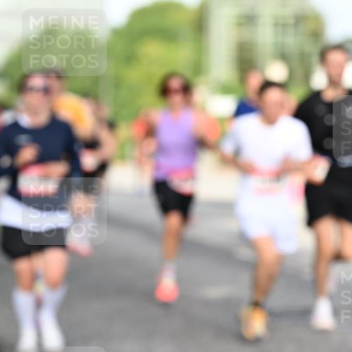 06.09.2026 - CURREX Alsterlauf Dr. Thomas Lammeyer http://msf.ph/oto/10128925 06.09.2026 09:50:01 Laufen  meine-sportfotos.de