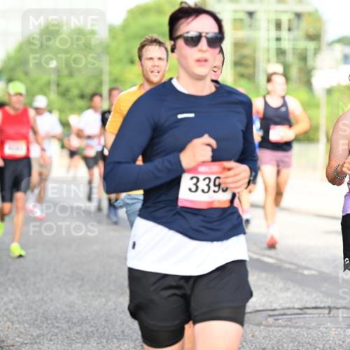 06.09.2026 - CURREX Alsterlauf Dr. Thomas Lammeyer http://msf.ph/oto/10128940 06.09.2026 09:50:02 Laufen 339, 5839 meine-sportfotos.de