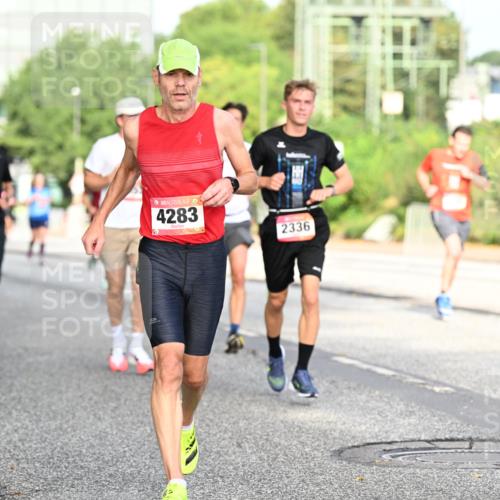 06.09.2026 - CURREX Alsterlauf Dr. Thomas Lammeyer http://msf.ph/oto/10128966 06.09.2026 09:50:05 Laufen 4283, 10, 2336 meine-sportfotos.de