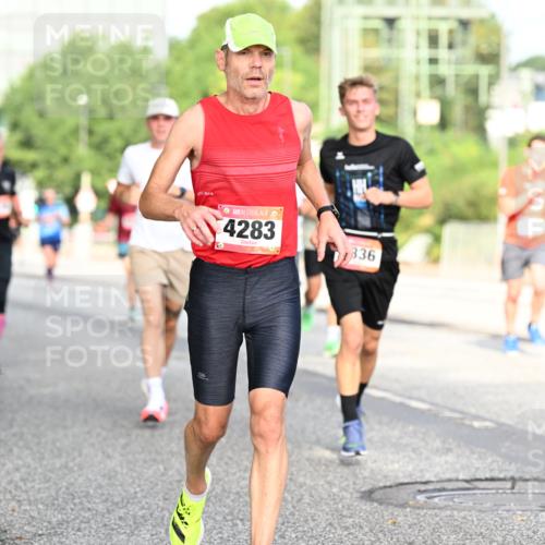 06.09.2026 - CURREX Alsterlauf Dr. Thomas Lammeyer http://msf.ph/oto/10128971 06.09.2026 09:50:05 Laufen 4283, 336 meine-sportfotos.de