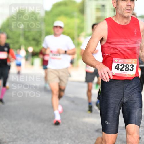 06.09.2026 - CURREX Alsterlauf Dr. Thomas Lammeyer http://msf.ph/oto/10128980 06.09.2026 09:50:06 Laufen 4283 meine-sportfotos.de