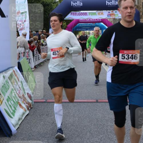 06.09.2026 - CURREX Alsterlauf Strokosch-Dieckow http://msf.ph/oto/10129011 06.09.2026 09:49:56 Ziel 2094, 2814, 2823, 3063, 3368, 3492, 4142, 4161, 4212, 4428, 4532, 4932, 4951, 4954, 5346, 6010, 6475 meine-sportfotos.de