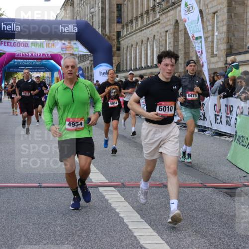06.09.2026 - CURREX Alsterlauf Strokosch-Dieckow http://msf.ph/oto/10129057 06.09.2026 09:49:58 Ziel 2094, 2814, 2823, 3492, 4142, 4161, 4428, 4532, 4932, 4951, 4954, 5346, 5744, 6010, 6157, 6475 meine-sportfotos.de