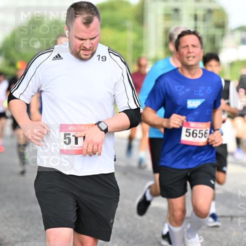 06.09.2026 - CURREX Alsterlauf Dr. Thomas Lammeyer http://msf.ph/oto/10129086 06.09.2026 09:50:18 Laufen 19, 511, 5656 meine-sportfotos.de