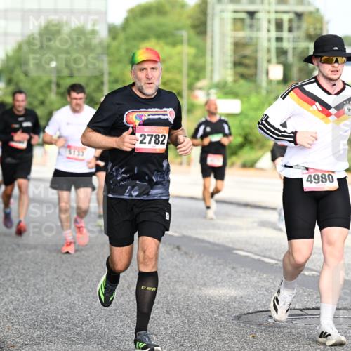 06.09.2026 - CURREX Alsterlauf Dr. Thomas Lammeyer http://msf.ph/oto/10129115 06.09.2026 09:50:20 Laufen 5133, 2782, 4980 meine-sportfotos.de