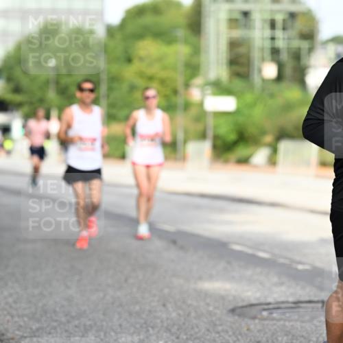 06.09.2026 - CURREX Alsterlauf Dr. Thomas Lammeyer http://msf.ph/oto/10129158 06.09.2026 09:50:25 Laufen  meine-sportfotos.de