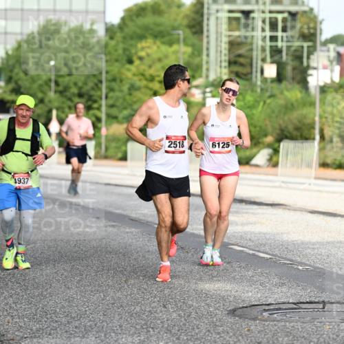 06.09.2026 - CURREX Alsterlauf Dr. Thomas Lammeyer http://msf.ph/oto/10129170 06.09.2026 09:50:26 Laufen 4937, 2518, 6125 meine-sportfotos.de