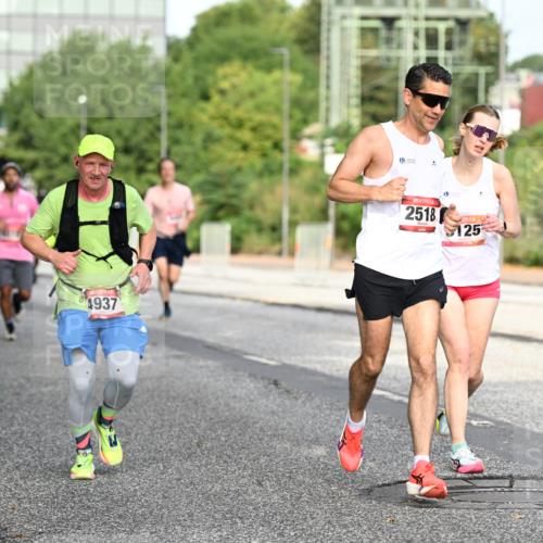 06.09.2026 - CURREX Alsterlauf Dr. Thomas Lammeyer http://msf.ph/oto/10129181 06.09.2026 09:50:27 Laufen 4937, 2518, 125 meine-sportfotos.de