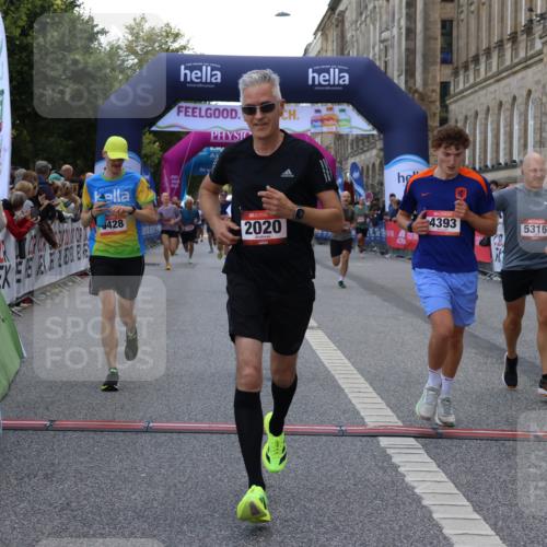 06.09.2026 - CURREX Alsterlauf Strokosch-Dieckow http://msf.ph/oto/10129188 06.09.2026 09:50:08 Ziel 2020, 2639, 3739, 4083, 4101, 4105, 4393, 4435, 5316, 5628, 5744, 5834, 6157, 6428 meine-sportfotos.de