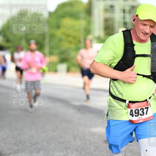 06.09.2026 - CURREX Alsterlauf Dr. Thomas Lammeyer http://msf.ph/oto/10129204 06.09.2026 09:50:29 Laufen 4937 meine-sportfotos.de