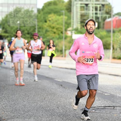 06.09.2026 - CURREX Alsterlauf Dr. Thomas Lammeyer http://msf.ph/oto/10129231 06.09.2026 09:50:31 Laufen 90, 4617, 372, 6455 meine-sportfotos.de