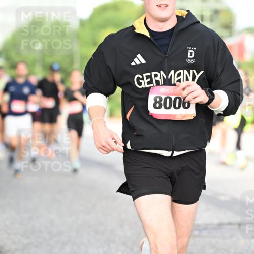 06.09.2026 - CURREX Alsterlauf Dr. Thomas Lammeyer http://msf.ph/oto/10129268 06.09.2026 09:50:35 Laufen 880, 8006 meine-sportfotos.de