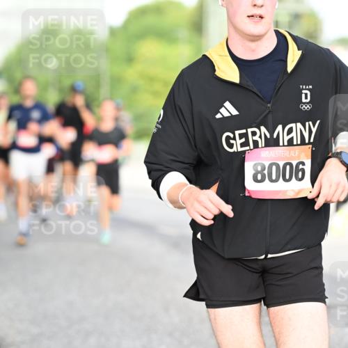 06.09.2026 - CURREX Alsterlauf Dr. Thomas Lammeyer http://msf.ph/oto/10129270 06.09.2026 09:50:36 Laufen 8006 meine-sportfotos.de