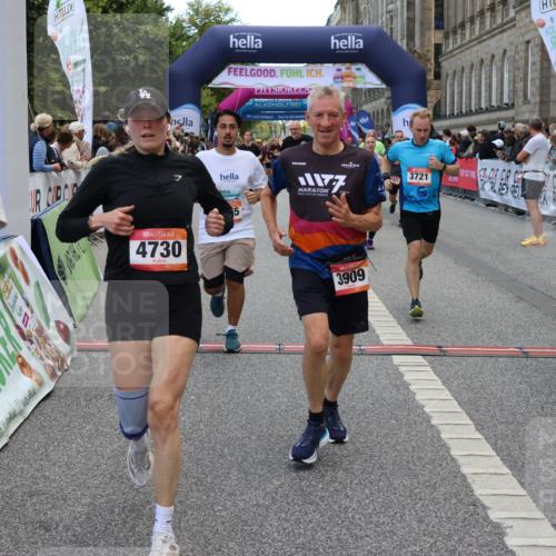 06.09.2026 - CURREX Alsterlauf Strokosch-Dieckow http://msf.ph/oto/10129279 06.09.2026 10:03:01 Ziel 2687, 3096, 3338, 3721, 3909, 4345, 4348, 4474, 4475, 4730, 4922, 5190, 5465, 5659, 5771, 5780, 5865, 5866, 5903, 6046, 6049, 6398, 8100 meine-sportfotos.de