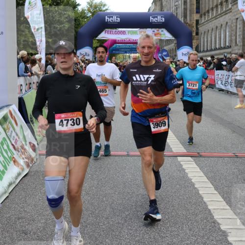 06.09.2026 - CURREX Alsterlauf Strokosch-Dieckow http://msf.ph/oto/10129293 06.09.2026 10:03:01 Ziel 2687, 3096, 3338, 3721, 3909, 4345, 4348, 4474, 4475, 4730, 4922, 5190, 5465, 5659, 5771, 5780, 5865, 5866, 5903, 6046, 6049, 6398, 8100 meine-sportfotos.de