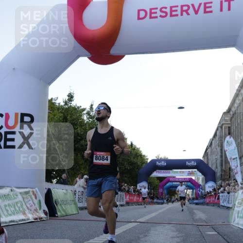 06.09.2026 - CURREX Alsterlauf Yannick Fuchs http://msf.ph/oto/10129296 06.09.2026 09:37:38 Ziel 2021, 2391, 3040, 3809, 4201, 4625, 5024, 5374, 5641, 6043, 6494, 8084 meine-sportfotos.de