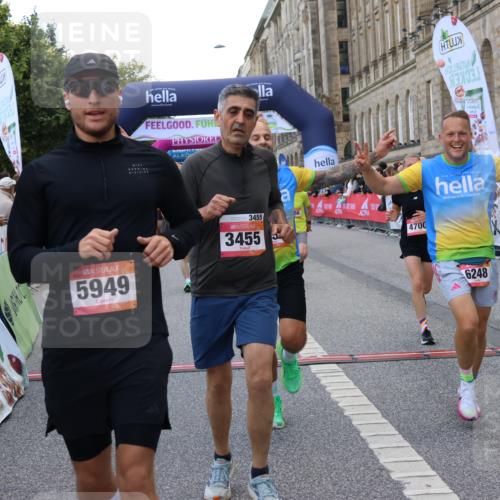06.09.2026 - CURREX Alsterlauf Strokosch-Dieckow http://msf.ph/oto/10129316 06.09.2026 09:50:21 Ziel 2256, 2453, 2720, 2878, 3333, 3455, 3475, 3488, 4541, 4568, 4700, 4840, 5006, 5191, 5264, 5326, 5949, 5981, 6077, 6248, 6274, 8156, 8256, 8278 meine-sportfotos.de