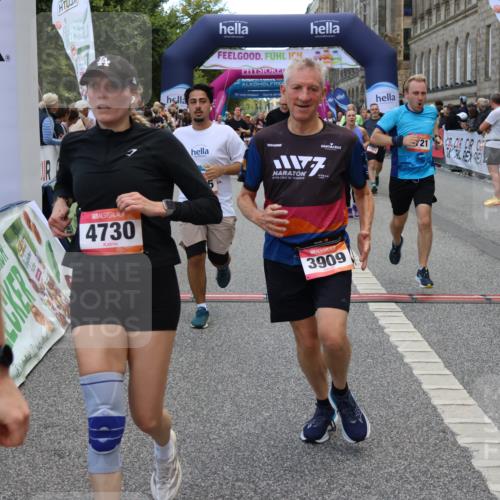 06.09.2026 - CURREX Alsterlauf Strokosch-Dieckow http://msf.ph/oto/10129317 06.09.2026 10:03:02 Ziel 2687, 3096, 3338, 3721, 3909, 4345, 4348, 4474, 4475, 4730, 4922, 5465, 5771, 5780, 5865, 5866, 5903, 6046, 6049, 6379, 6398, 8100 meine-sportfotos.de