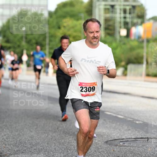 06.09.2026 - CURREX Alsterlauf Dr. Thomas Lammeyer http://msf.ph/oto/10129343 06.09.2026 09:50:43 Laufen 2309 meine-sportfotos.de