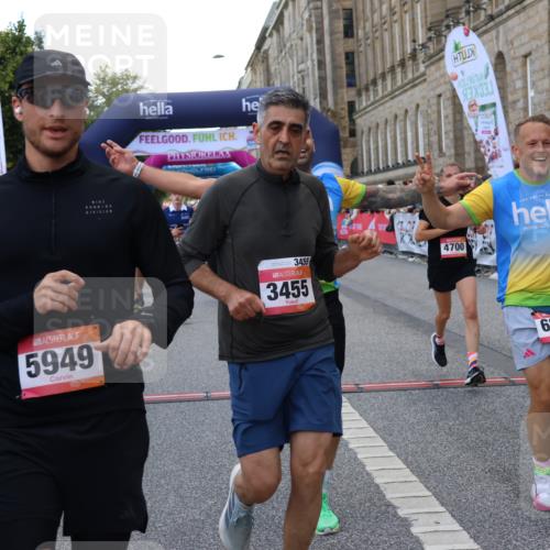 06.09.2026 - CURREX Alsterlauf Strokosch-Dieckow http://msf.ph/oto/10129348 06.09.2026 09:50:21 Ziel 2256, 2453, 2720, 2878, 3333, 3455, 3475, 3488, 4541, 4568, 4700, 4840, 5006, 5191, 5264, 5326, 5949, 5981, 6077, 6248, 6274, 8156, 8256, 8278 meine-sportfotos.de